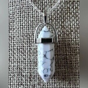 Chakra Pointed White Buffalo Natural Stone Pendant 15” .925 Sterling Chain NWOT